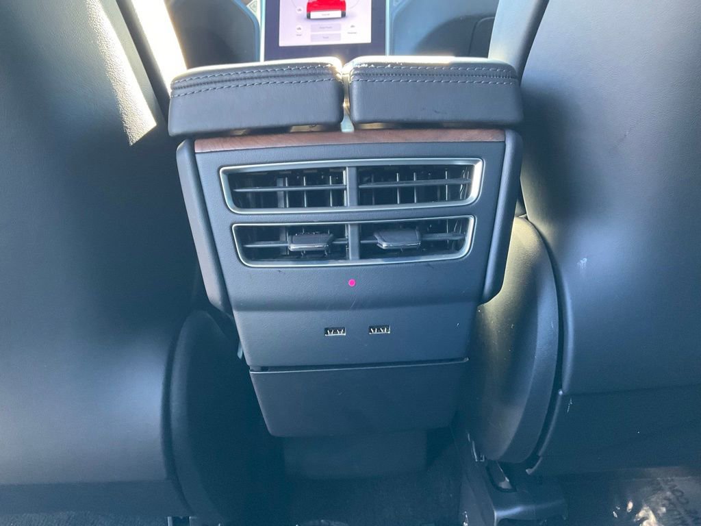 Used 2017 Tesla Model X 75D image 39