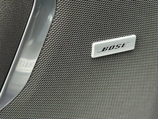 Used 2025 Chevrolet Suburban Premier image 20