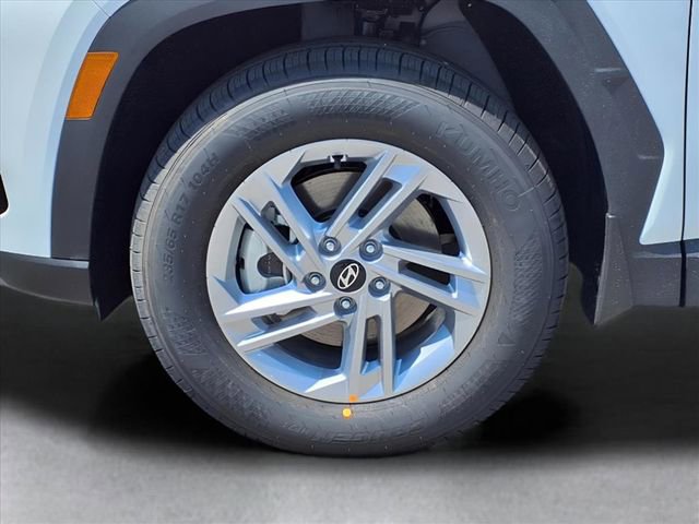 New 2025 Hyundai Tucson SE image 12