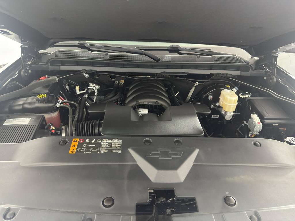 Used 2018 Chevrolet Silverado 1500 LT w/ All Star Edition AWD/4WD image 11