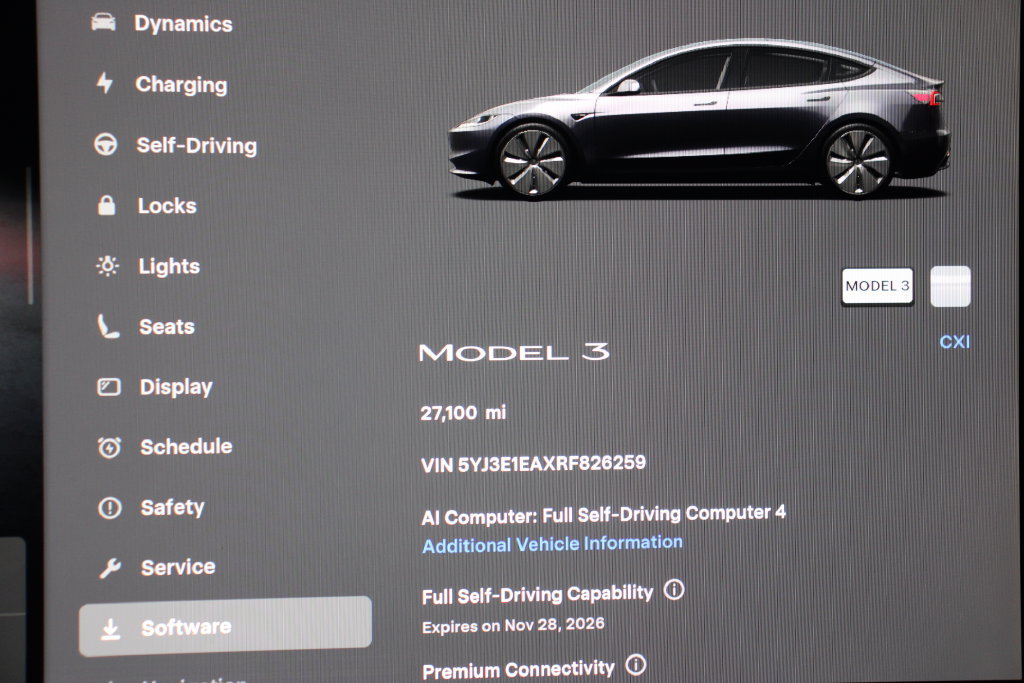 Used 2023 Tesla Model Y Long Range AWD/4WD image 28