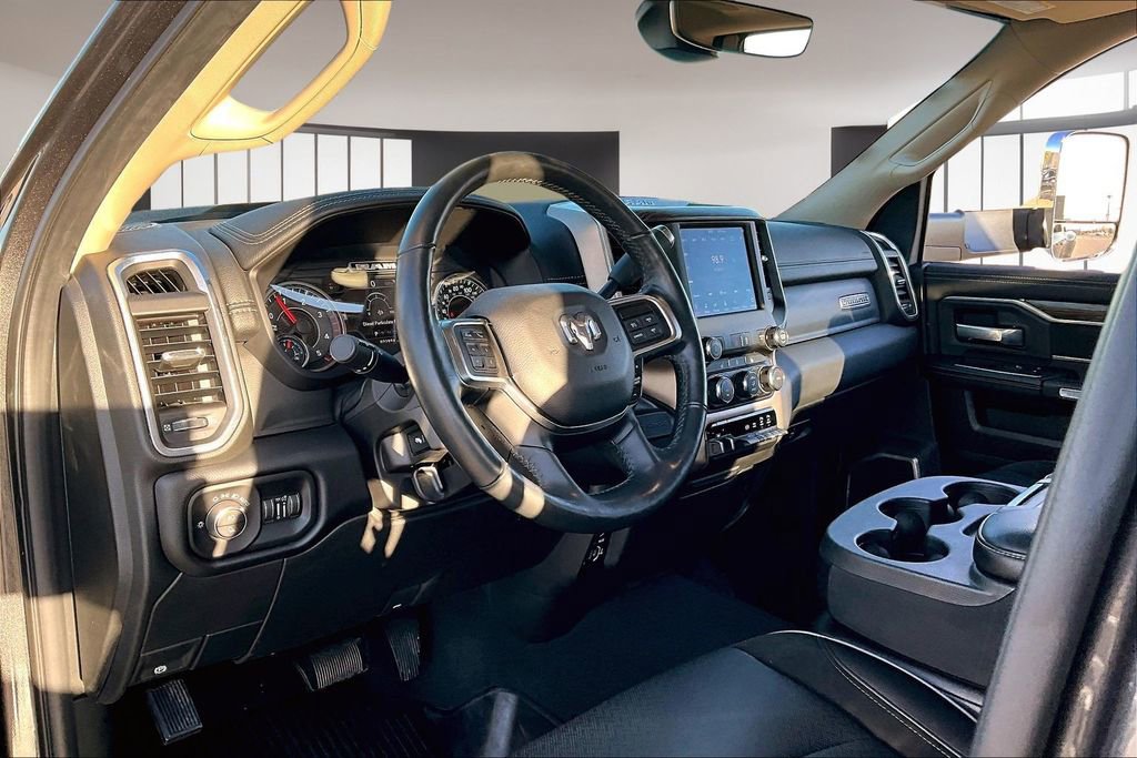Used 2019 RAM 3500 Laramie image 13