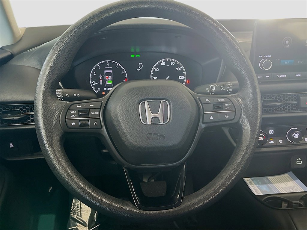 Used 2023 Honda HR-V LX image 11