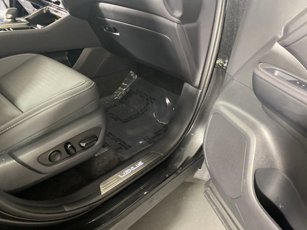 Certified 2025 Lexus TX 350 AWD image 33