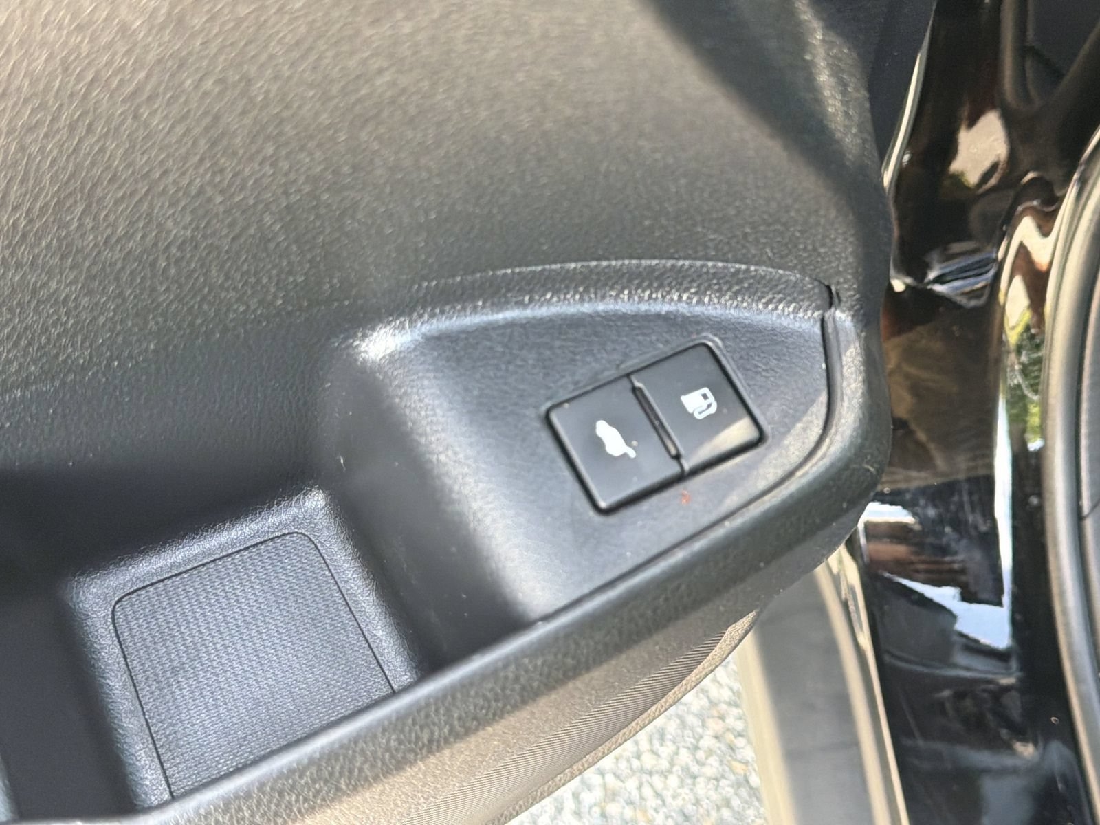 Used 2022 Honda Pilot Black Edition image 18