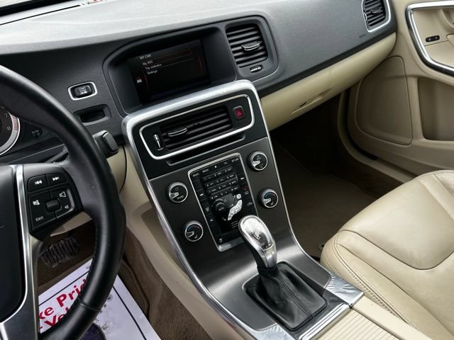 Used 2013 Volvo S60 T5 FWD image 36