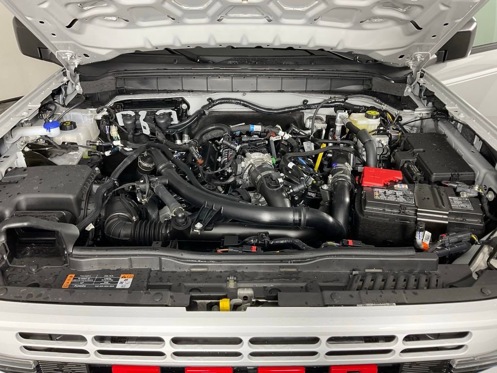 New 2026 Ford Bronco Heritage Edition AWD/4WD image 9