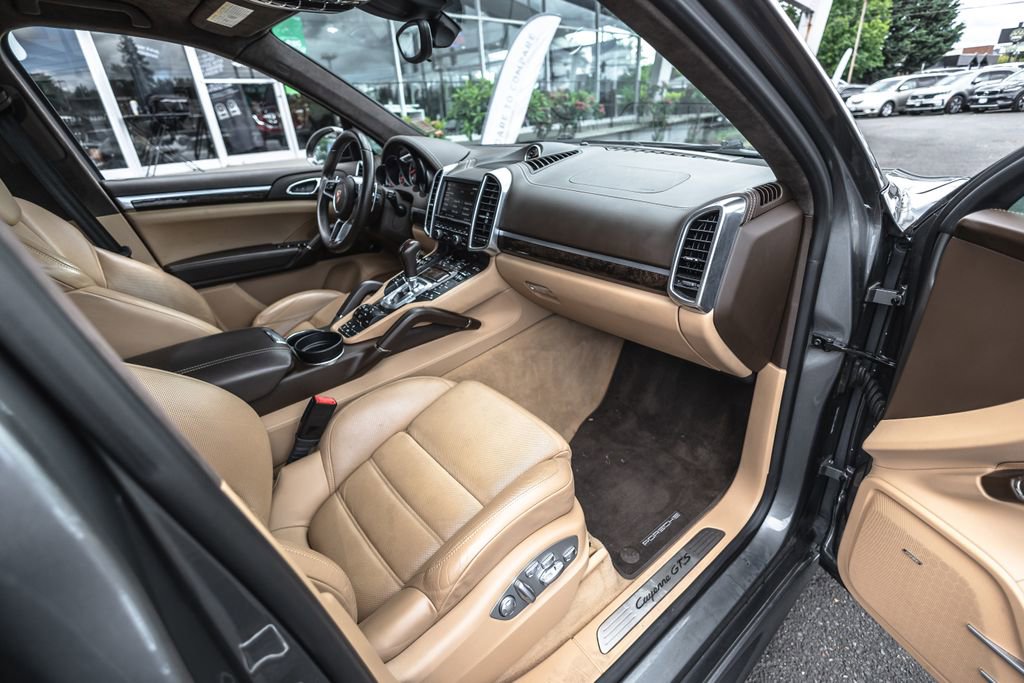 Used 2016 Porsche Cayenne GTS AWD/4WD image 26