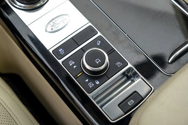Used 2020 Land Rover Range Rover HSE AWD/4WD image 35