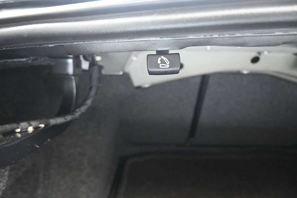 Used 2020 Volkswagen Jetta SEL Premium FWD image 45