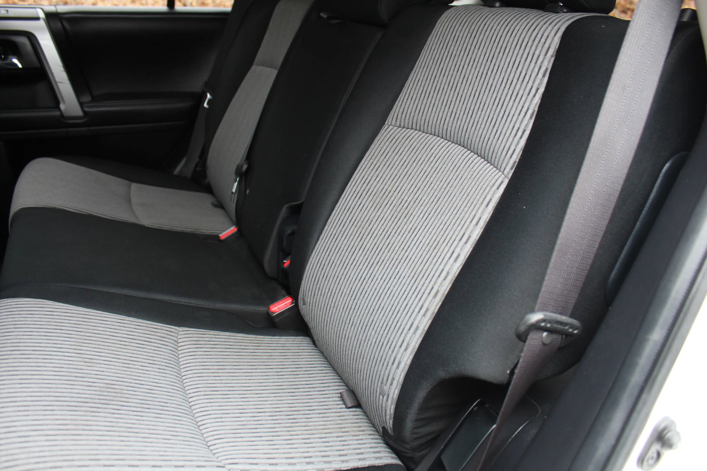 Used 2015 Toyota 4Runner SR5 image 13