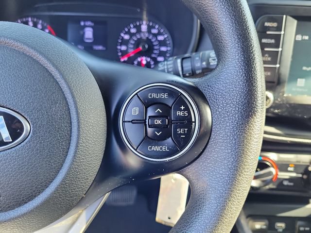 Used 2020 Kia Soul LX FWD image 23