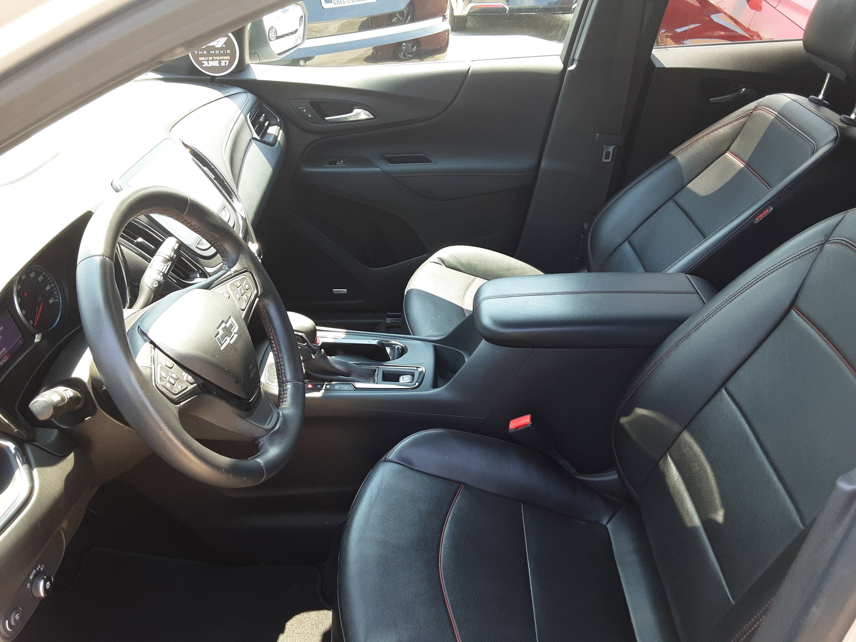 Used 2022 Chevrolet Equinox RS w/ RS Leather Package image 10