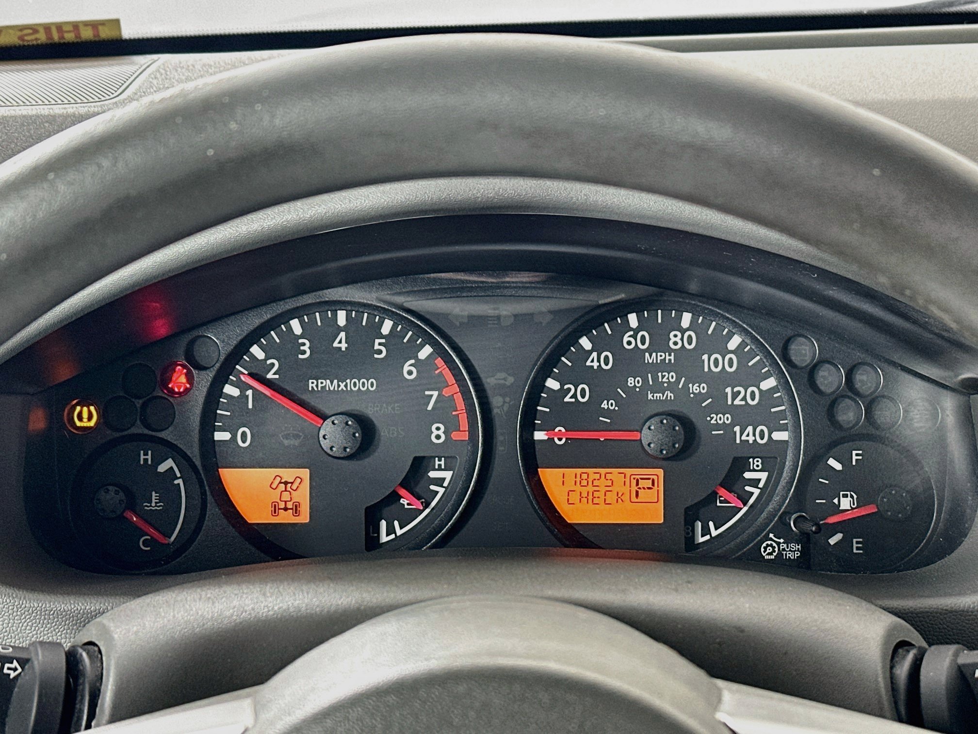 Used 2015 Nissan Frontier SV AWD/4WD image 12