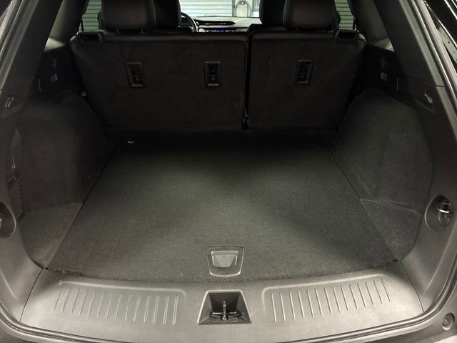 Used 2024 Cadillac XT5 Luxury FWD image 23