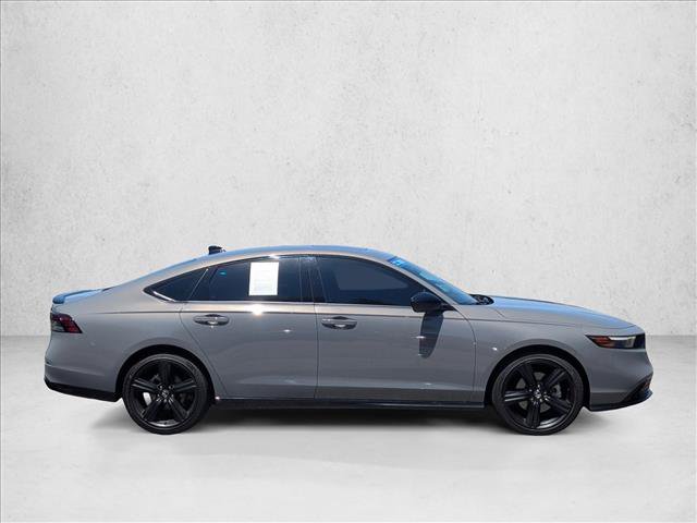 Used 2025 Honda Accord Sport image 4