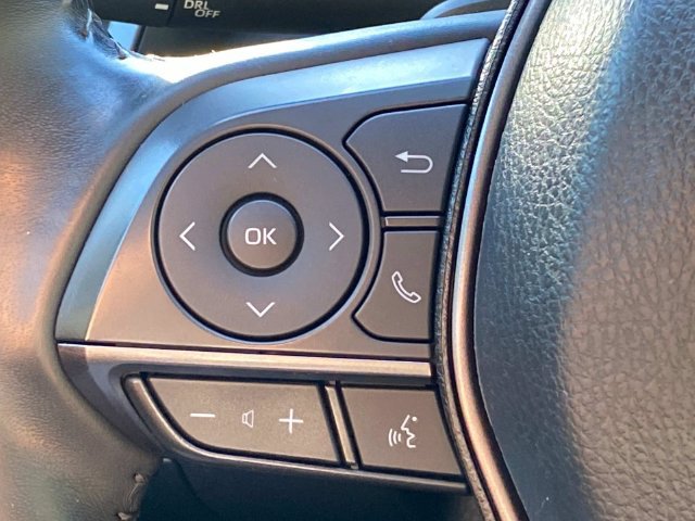 Used 2023 Toyota Camry SE FWD image 18