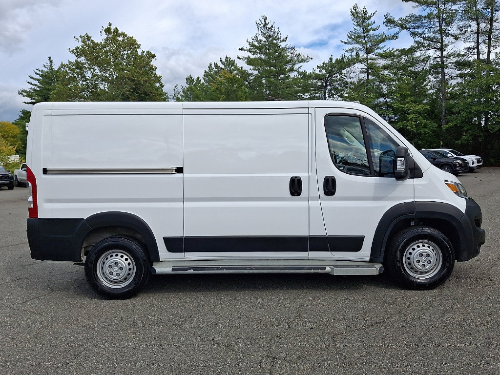 Used 2025 RAM ProMaster 2500 w/ U-Haul Equipment Group FWD image 7