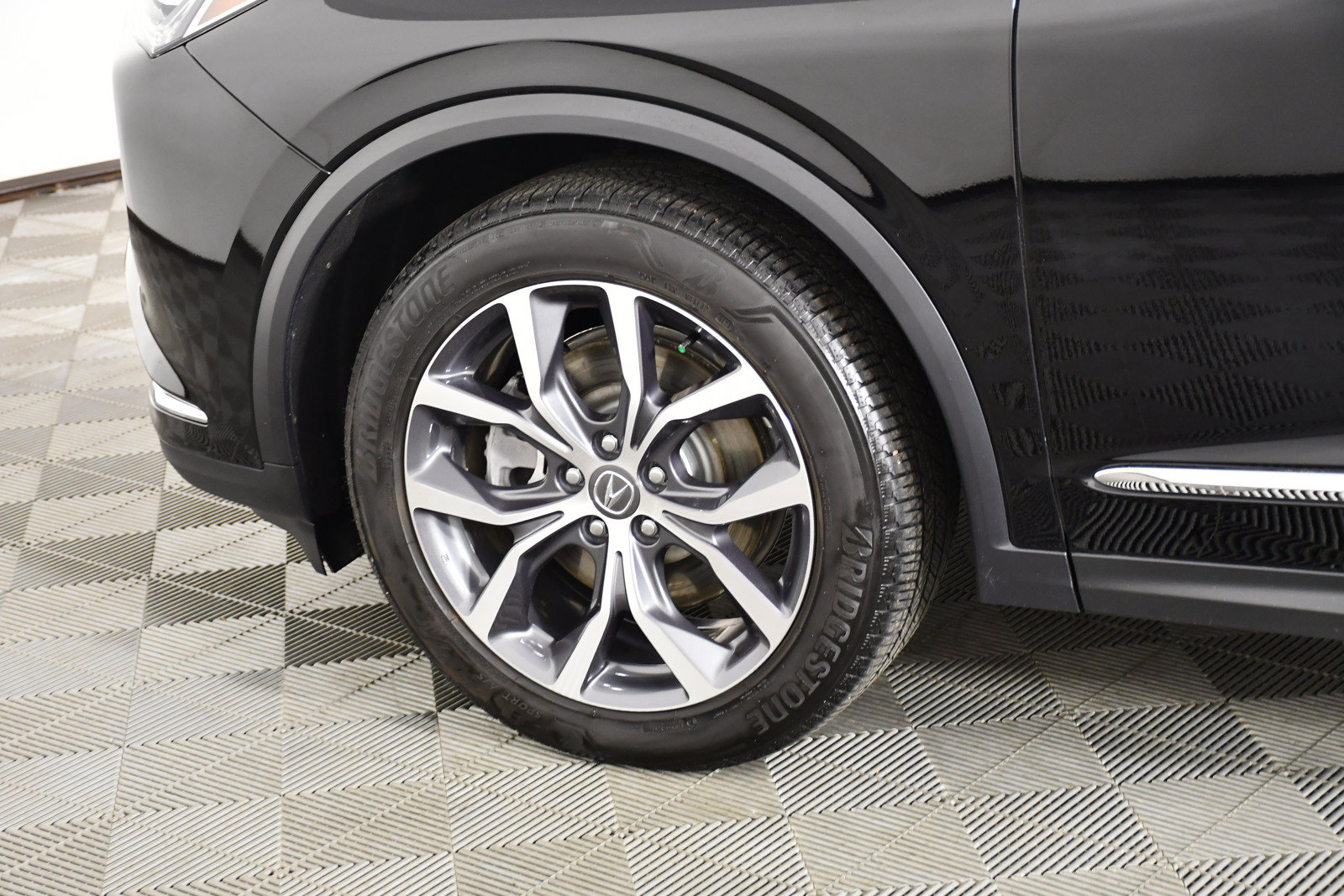 Certified 2024 Acura MDX SH-AWD w/ Technology Package image 54
