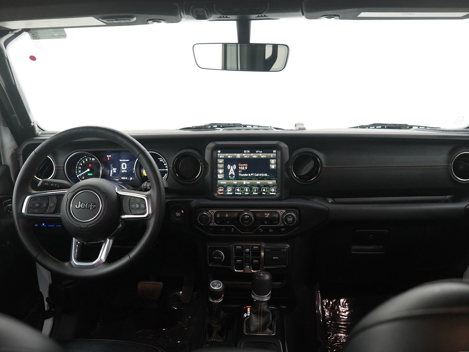 Used 2022 Jeep Wrangler Unlimited Sahara image 13