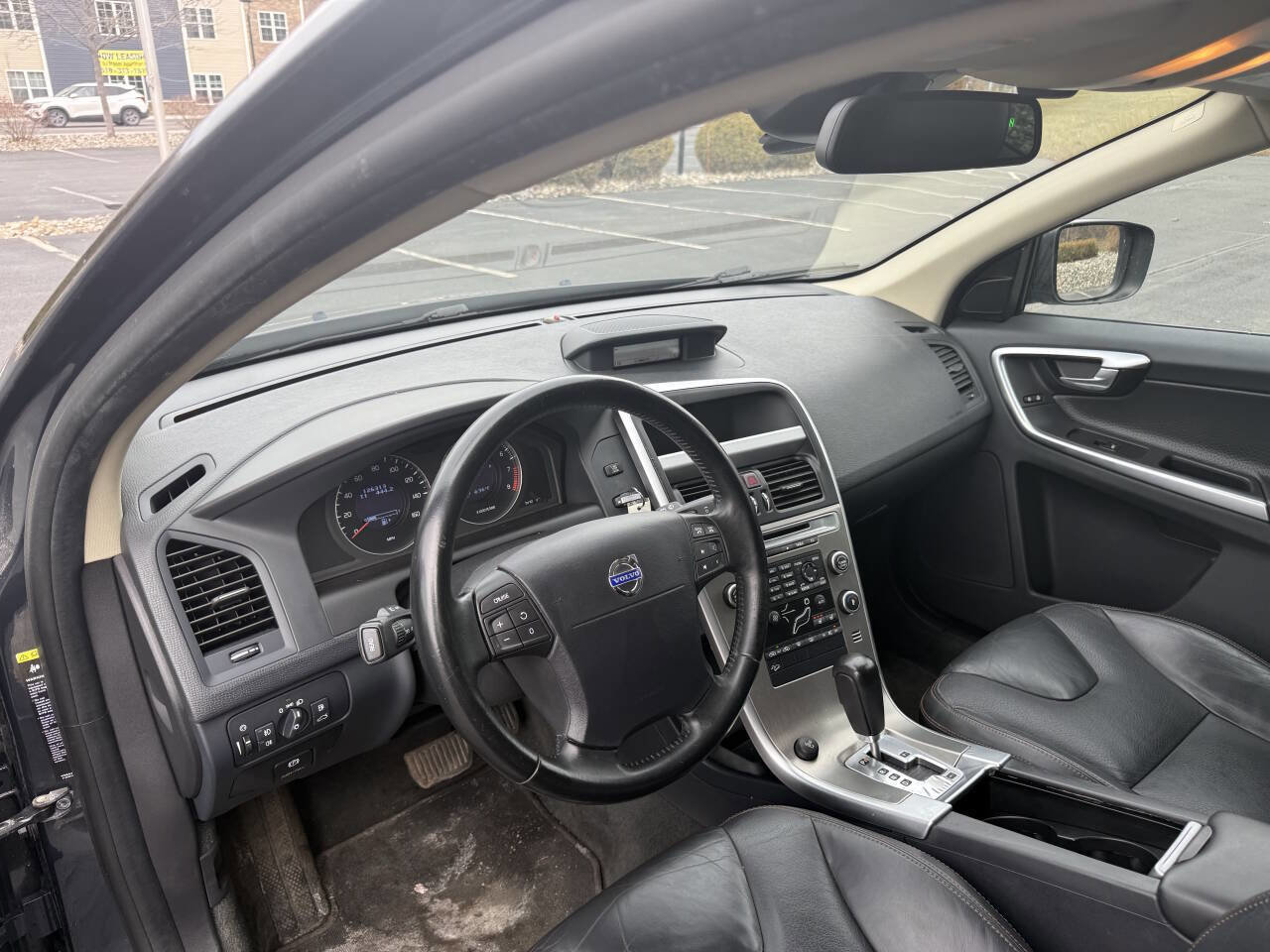 Used 2010 Volvo XC60 3.2 AWD/4WD image 10