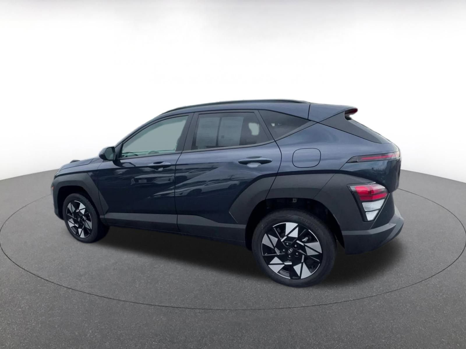 Used 2025 Hyundai Kona SEL image 10