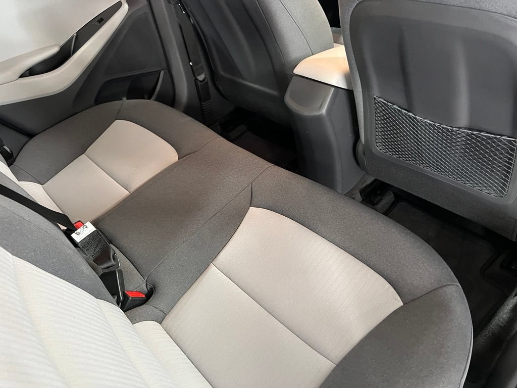 Used 2020 Hyundai Ioniq Blue FWD image 18
