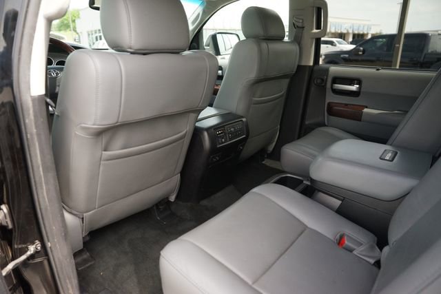 Used 2015 Toyota Sequoia Platinum AWD/4WD image 12