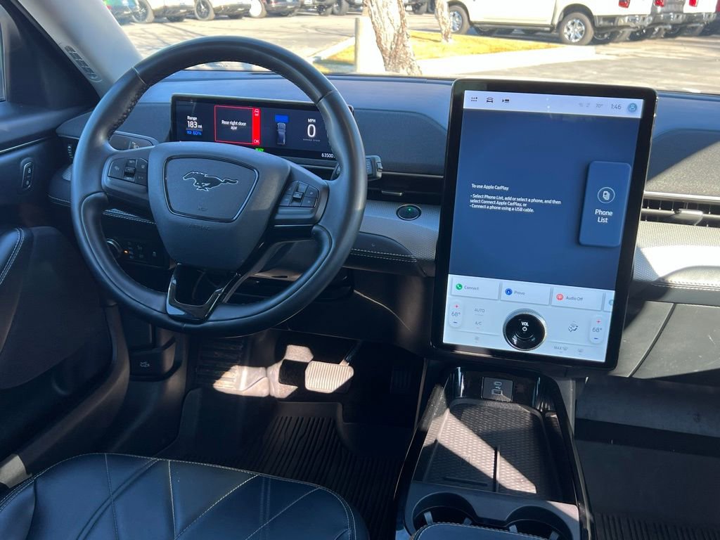 Used 2022 Ford Mustang Mach-E Select image 24