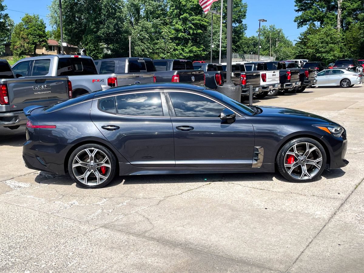 Used 2019 Kia Stinger GT RWD image 4