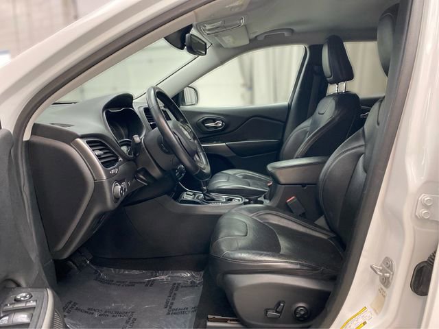 Used 2020 Jeep Cherokee Limited image 10