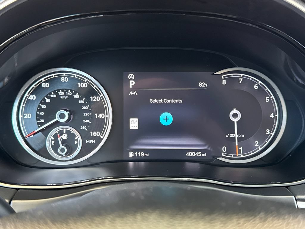 Used 2025 Genesis GV70 2.5T AWD/4WD image 32