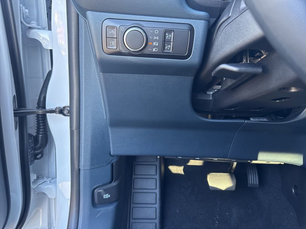 New 2025 Ford Maverick XL w/ Equipment Group 101A image 12