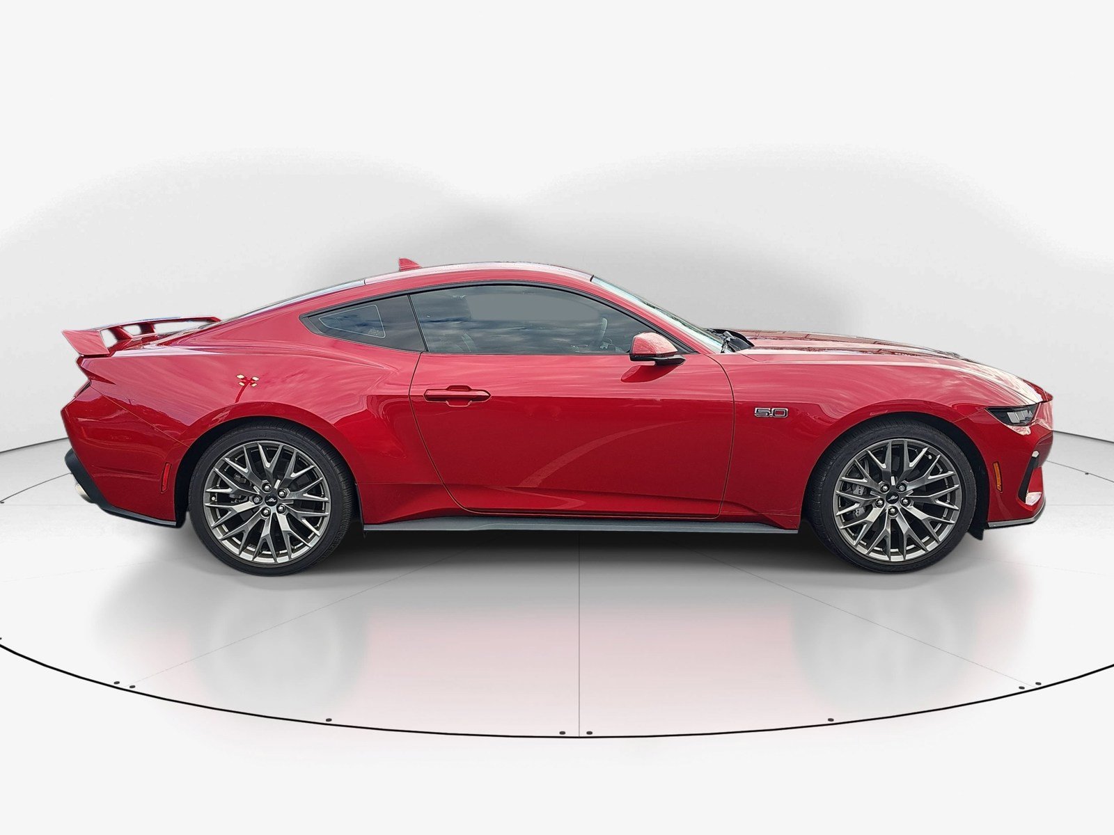 Used 2024 Ford Mustang GT Premium RWD image 2