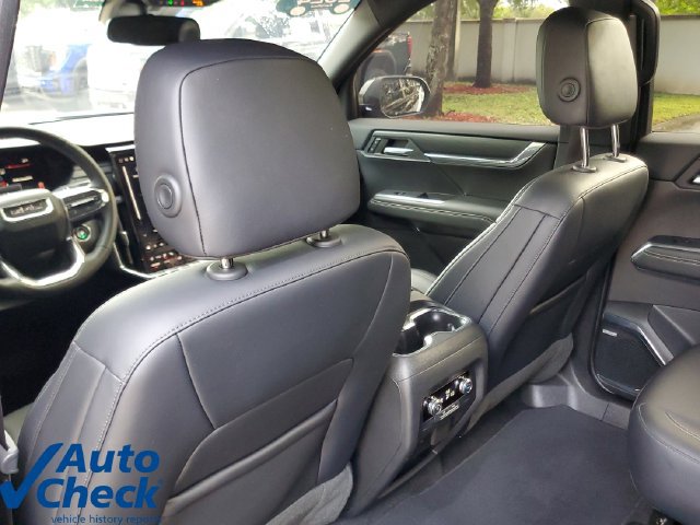 Certified 2024 GMC Acadia Elevation w/ Black Edition FWD image 13