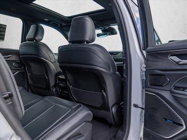Used 2022 Jeep Grand Cherokee L Overland image 27