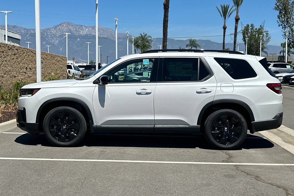 New 2026 Honda Pilot Black Edition image 7