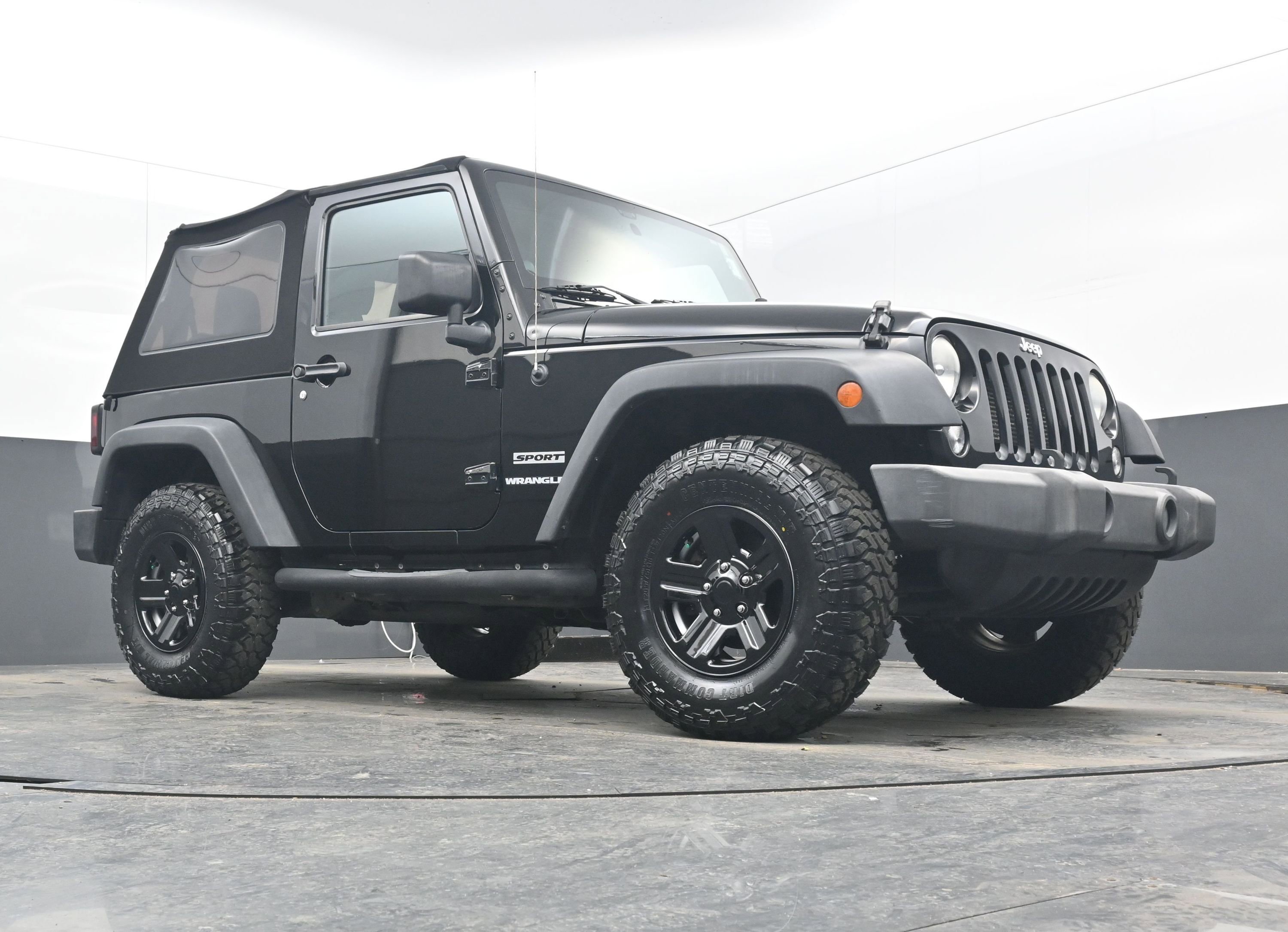 Used 2014 Jeep Wrangler Sport image 18
