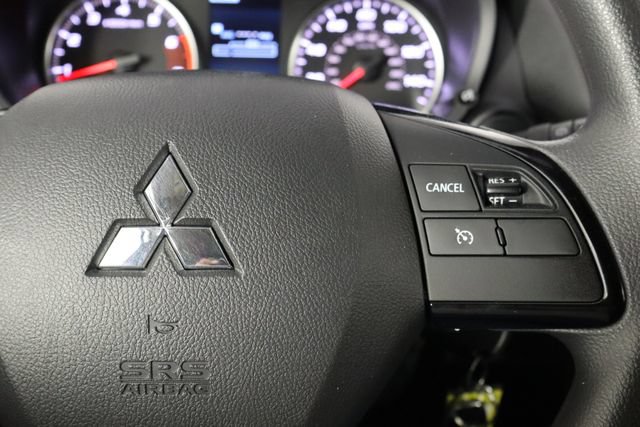 Used 2023 Mitsubishi Eclipse Cross LE AWD/4WD image 8