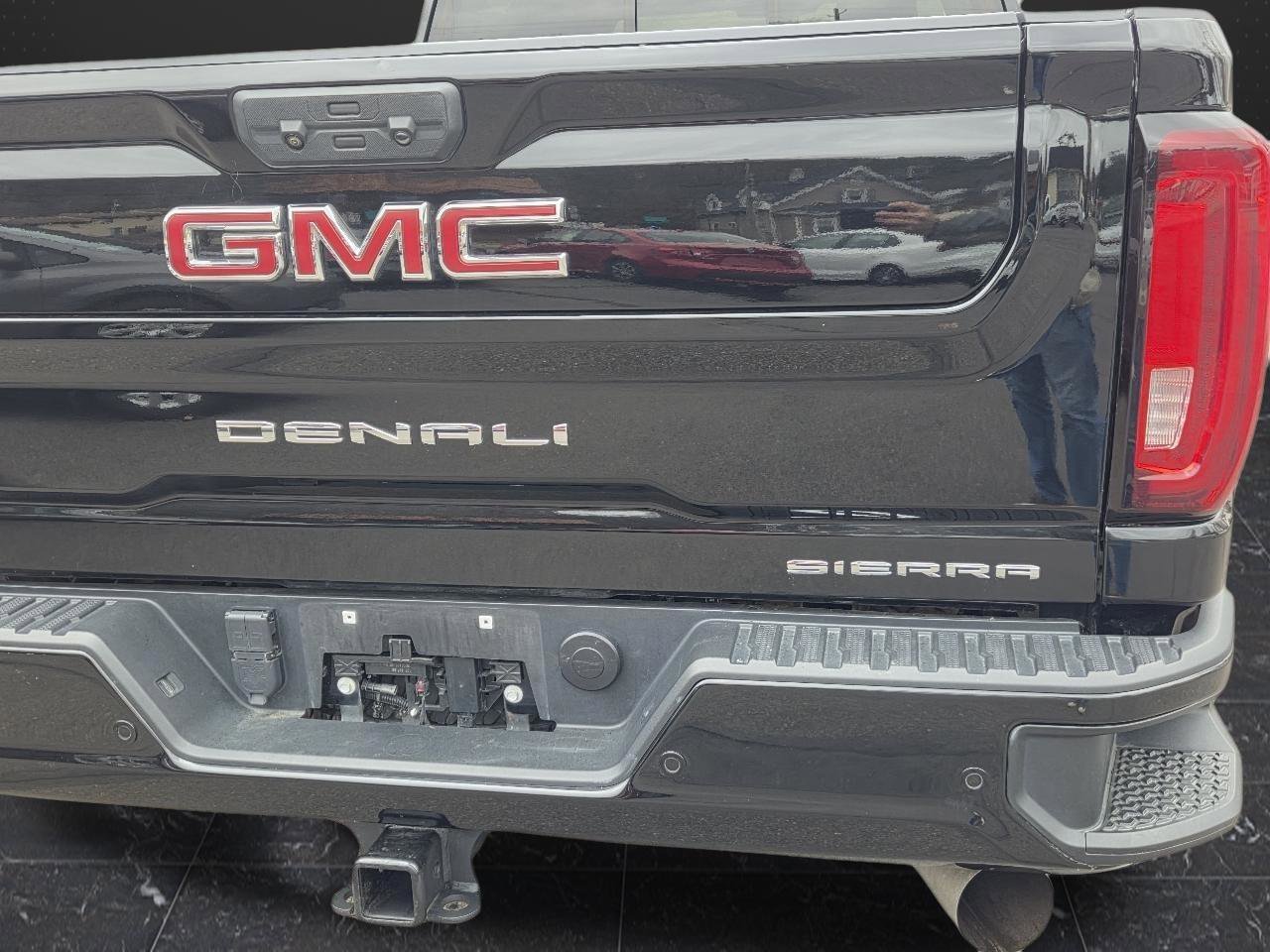 Used 2022 GMC Sierra 2500 Denali w/ Technology Package image 39