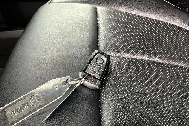 Certified 2021 Ford F450 Lariat w/ Lariat Ultimate Package image 36