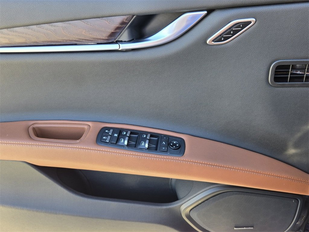 Used 2022 Maserati Ghibli Modena Q4 image 28