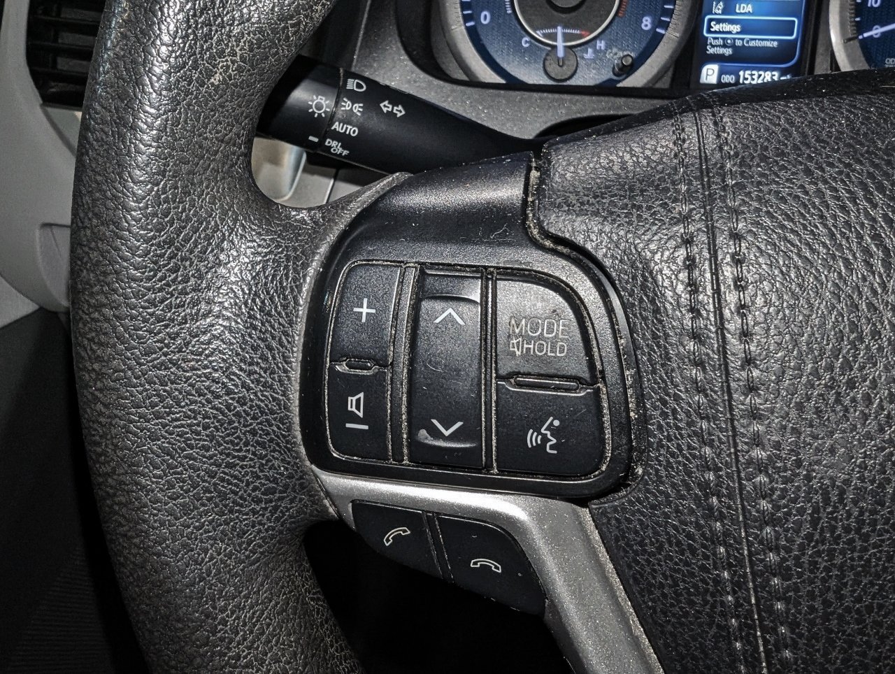Used 2020 Toyota Sienna LE AWD/4WD image 46