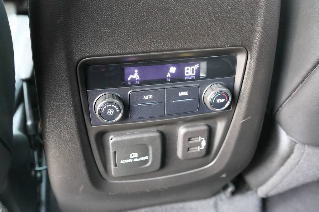 Used 2022 Buick Enclave Avenir w/ Avenir Technology Package AWD/4WD image 23