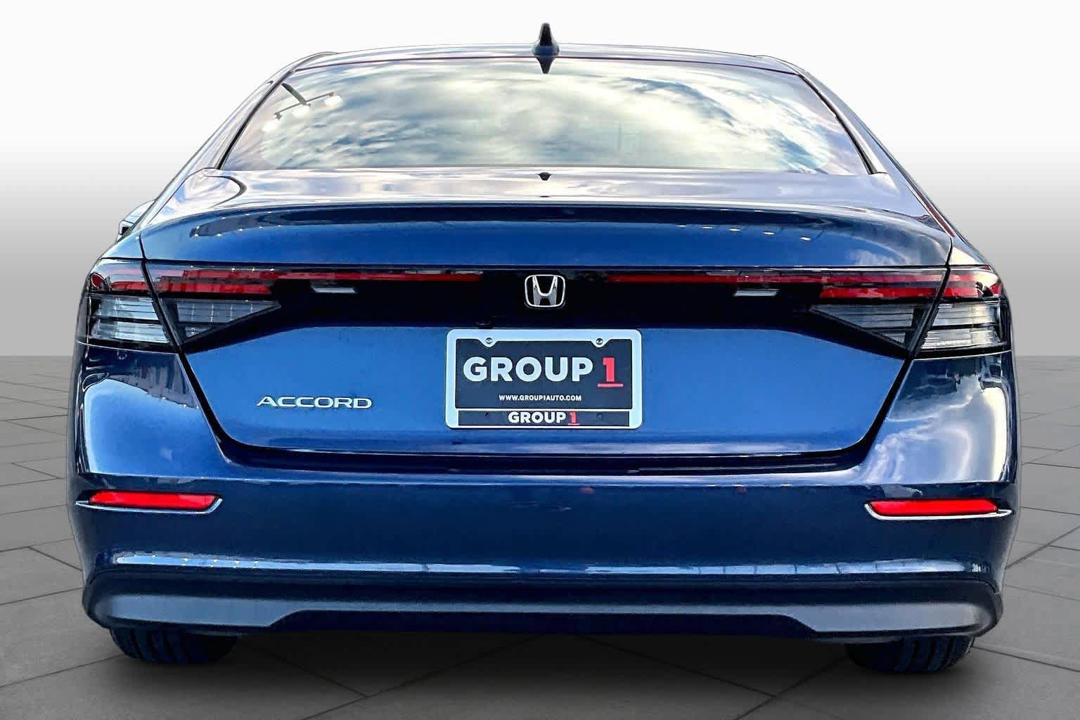 Used 2024 Honda Accord EX image 5