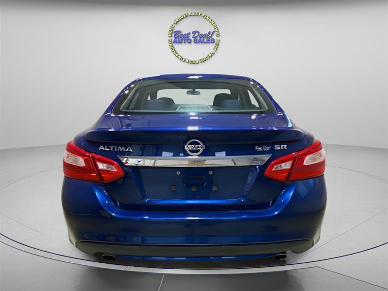 Used 2016 Nissan Altima 2.5 SR FWD image 3