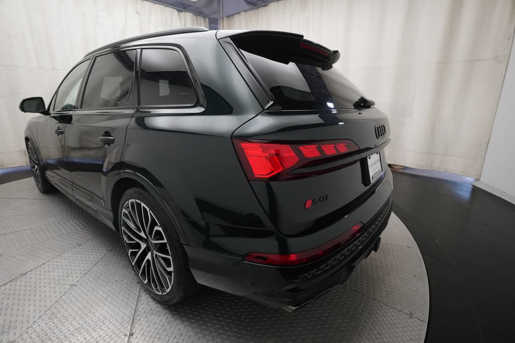 New 2026 Audi SQ7 Prestige AWD/4WD image 36
