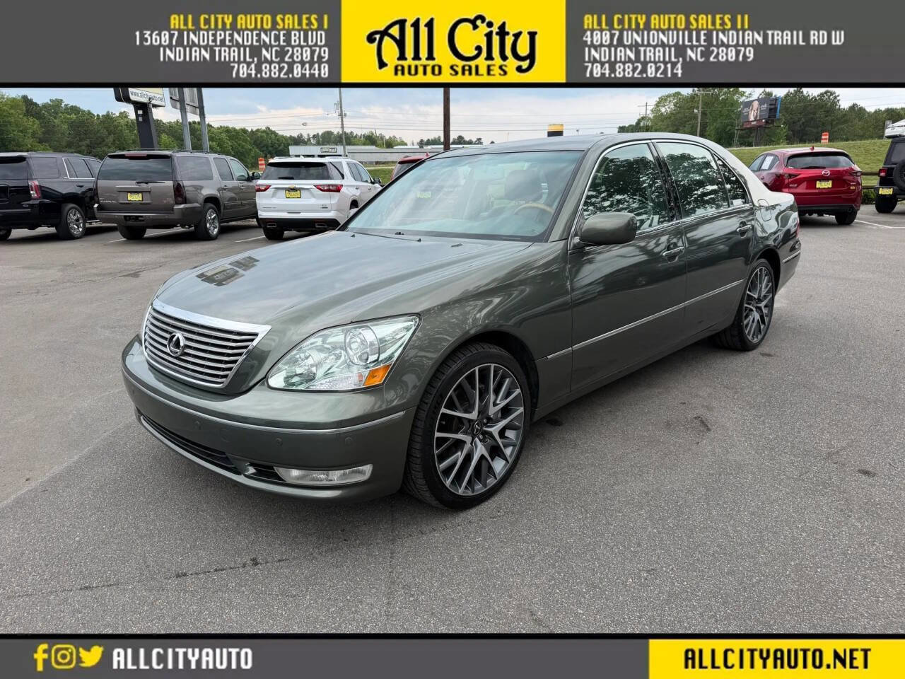 Used 2005 Lexus LS 430 RWD image 3