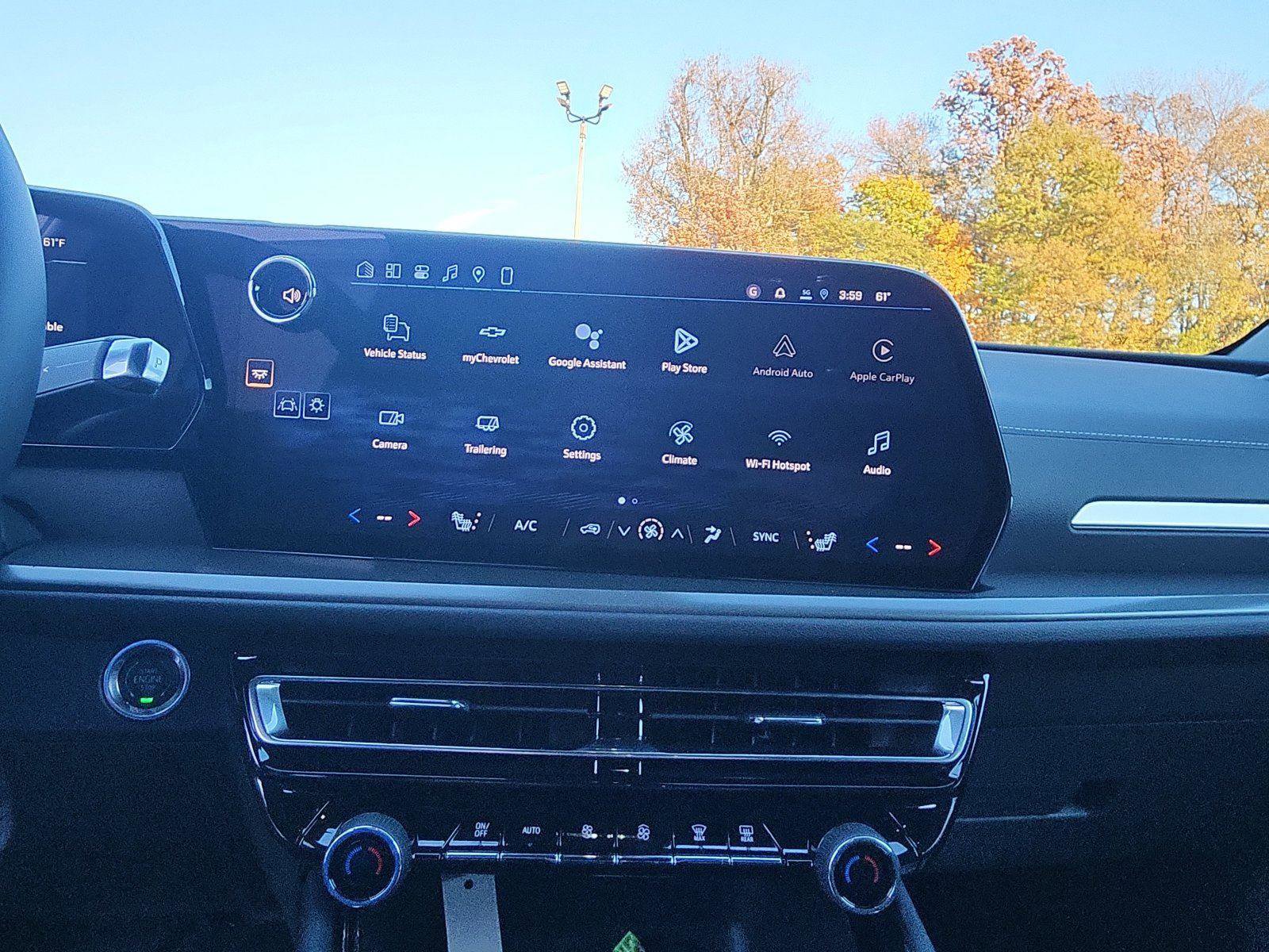 New 2026 Chevrolet Traverse LT w/ LPO, Floor Liner Package image 17