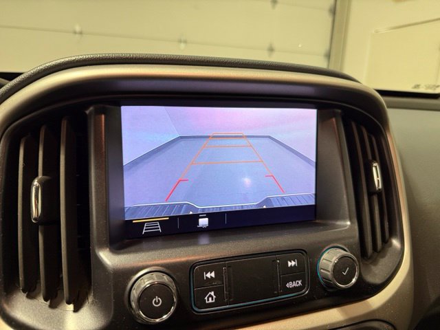 Used 2022 Chevrolet Colorado Z71 AWD/4WD image 18